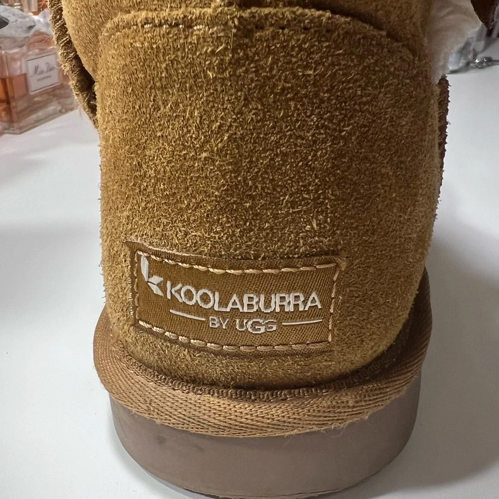 UGG | KOOLABURRA BY UGG | WOMENS VICTORIA SHORT FUR BOOT | SIZE 5